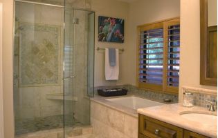 Tucson Remodeled Bathroom shower and bathtub